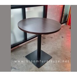 โต๊ะคาเฟ่ โต๊ะอาหาร หน้าไม้ปิดผิวลามิเนท ขาเหล็ก ขนาด 60 70 80 ซม.