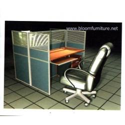 โต๊ะทำงานกลุ่มพร้อม Partition สำหรับ 2 ที่นั่ง ขนาด 124x122x120 ซม.