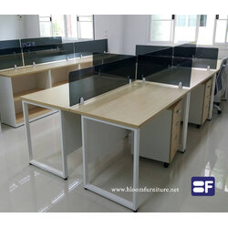 โต๊ะทำงานกลุ่ม พร้อม Mini screen กระจก งานสั่งผลิตกำหนดขนาดและสีได้