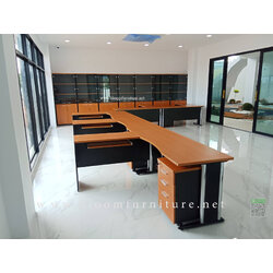 โต๊ะทำงานตัวแอล พร้อมตู้เก็บของล้อเลื่อน (สินค้าสั่งผลิต สีและขนาดปรับได้ตามความต้องการ)