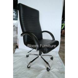 เก้าอี้พนักพิงสูงระดับศรีษะ เก้าอี้ผู้บริหารหุ้มหนังขาเหล็ก ขนาด 68*66*118-128 ซม.