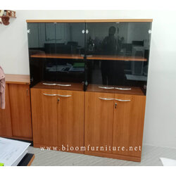 ตู้เก็บเอกสารด้านบนกระจก ขนาด 80*60*160 ซม.