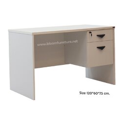 โต๊ะทำงานเคลือบผิวเมลามีน ขนาด 120x60x75 ซม.