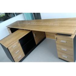 โต๊ะทำงานตัวแอลผิวเมลามีนพร้อมตู้ข้าง ขนาด 160*75*75 ซม.