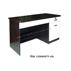 โต๊ะทำงานพร้อมลิ้นชัก มีกุญแจล็อก ขนาด 120x60x75 ซม.