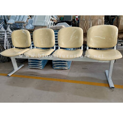 เก้าอี้แถวที่นั่งและหลังพิงหุ้มเบาะหนังหรือผ้า โครงขาเหล็กมี ขนาด 2 - 4 ที่นั่ง