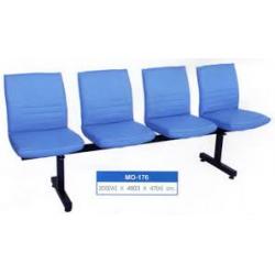 เก้าอี้แถวหุ้มหนัง PVC โครงขาเหล็กพ่นดำ