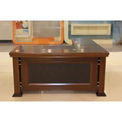 โต๊ะทำงานผู้บริหาร 1.60-1.80 เมตร