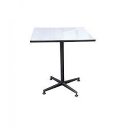 โต๊ะคาเฟ่