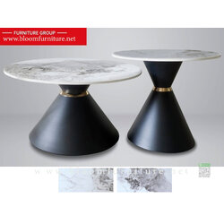 โต๊ะกลางหน้าเซรามิค โครงขาเหล็กพ่นสีดำคาดเส้นทอง สวยงาม