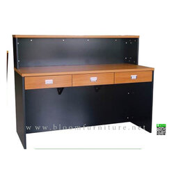 โต๊ะเคาน์เตอร์พร้อมลิ้นชักเก็บของ ขนาด 150x60x75 ซม