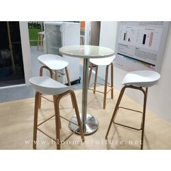 โต๊ะบาร์สูงหน้าหิน ขาสแตนเลส ขนาด 70x70x105 ซม.