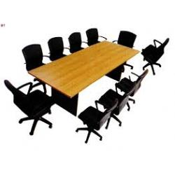 โต๊ะประชุมผิวเมลามีนอย่างดี สามารถนั่งได้ 8-10 คน