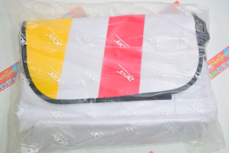 กระเป๋าสะพายข้าง Acer Crossbody สำหรับโน๊ตบุ๊ค รุ่นใหม่สุด ปี 2021 แท้ศูนย์
