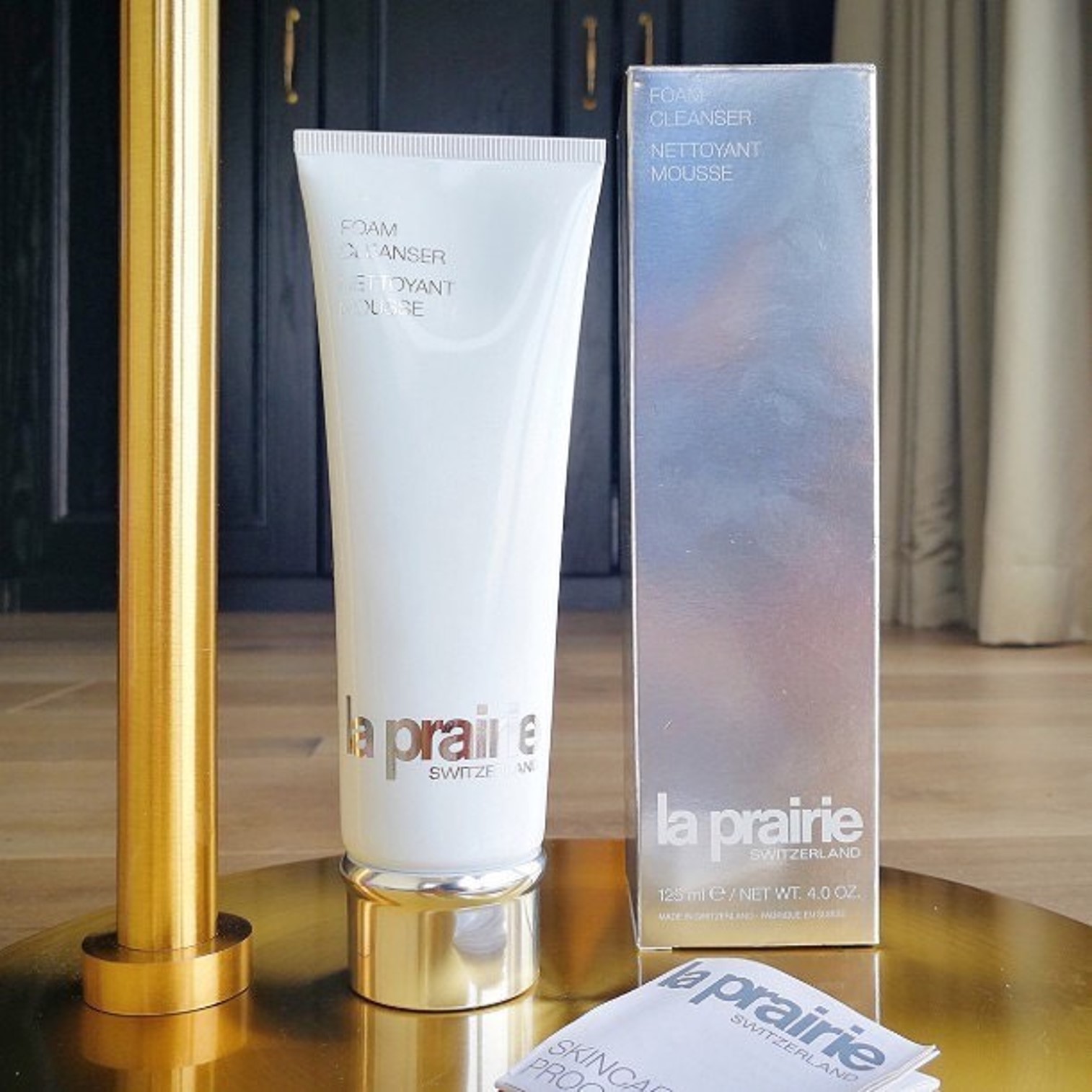 LA PRAIRIE Swiss Cellular Foam Cleanser 125ml ผลิตภัณฑ์ทำความสะอาดผิวหน้าสูตรพรีเมี่ยมจากสารสกัดธรรมชาติสุดพิเศษจากสวิตเซอร์แลนด์