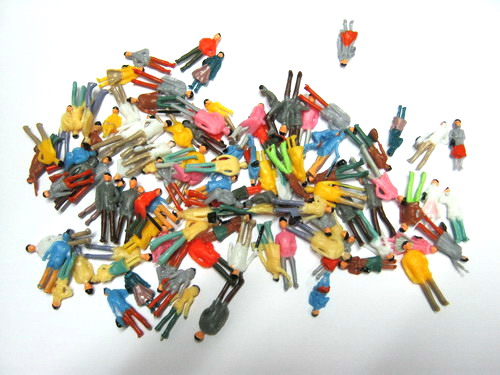 คน สเกล 1:100 คละแบบ (ยืน-นั่ง) / 50 ตัว