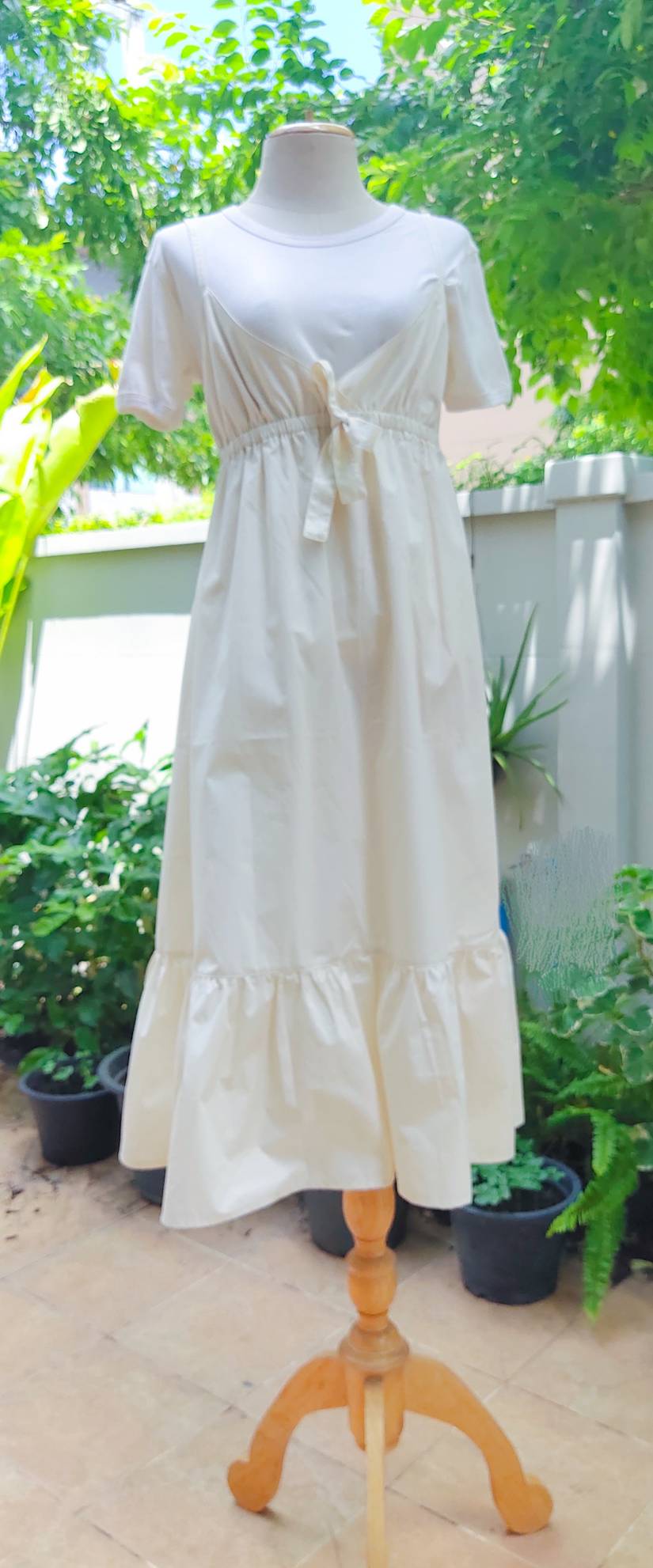 ชุดแซกสายเดี่ยวพร้อมเสื้อยืด Size:M