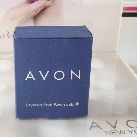 AVON Crystals From Swarovski Necklace