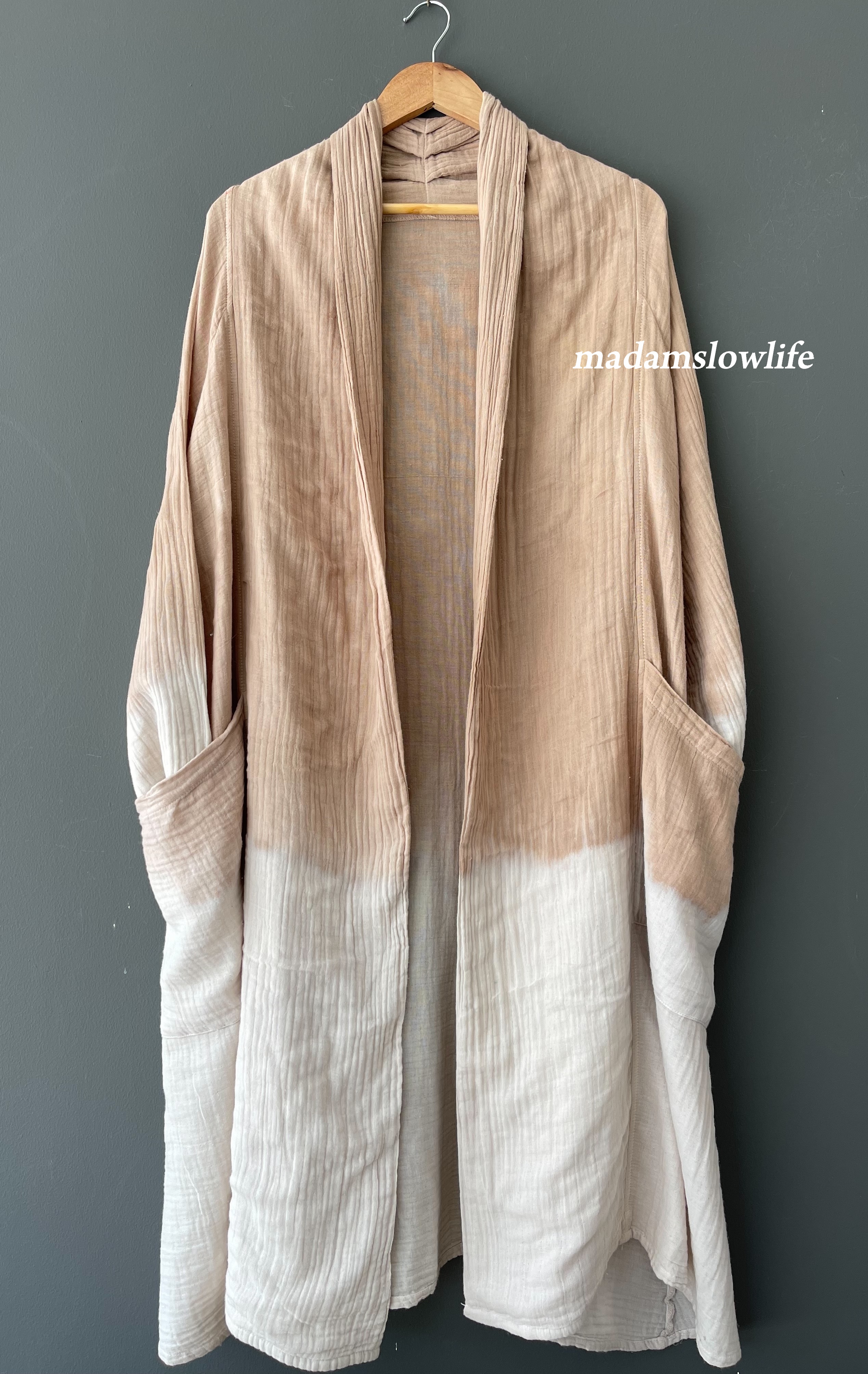 เสื้อคลุม ตัวยาว Over Coat Long เนื้อผ้าคอตตอน Cotton 100% เนื้อผ้านิ่ม Soft touch