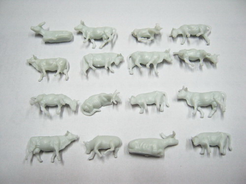 วัว สีขาว คละแบบ (สเกล 1:87) / 50 ตัว