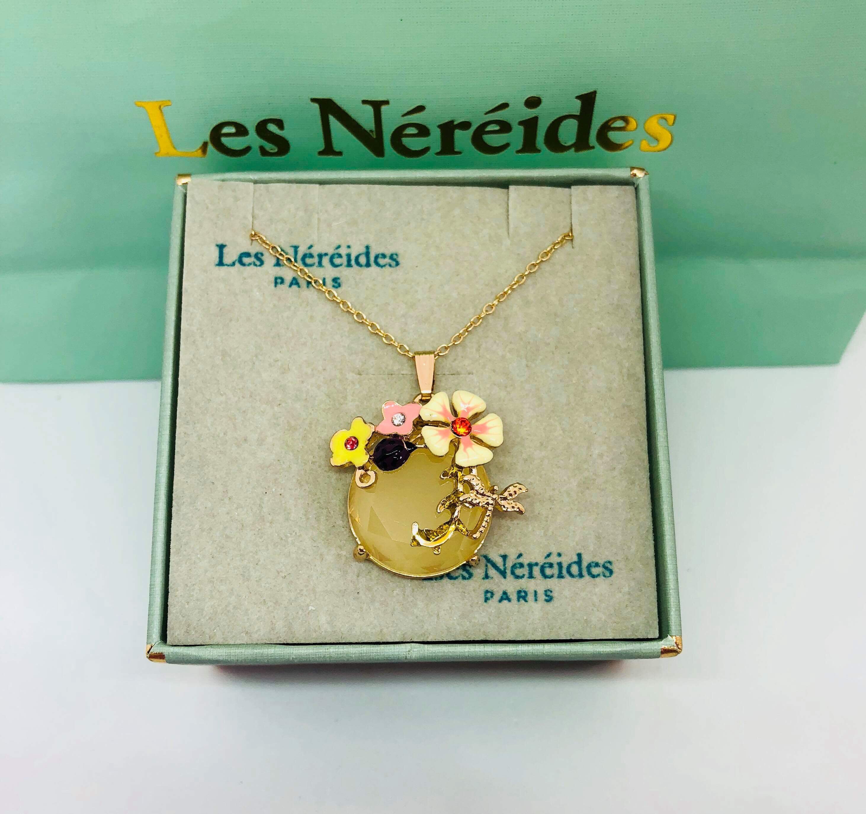 Les Nereides Necklace