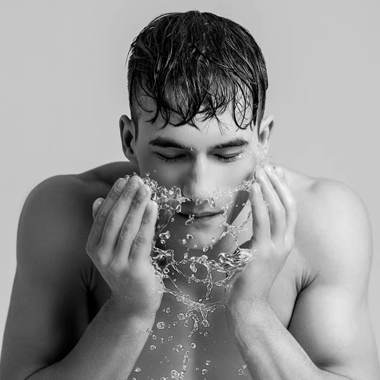 JVR Powerful Clarity Smooth Clear Cleanser 100ml ผลิตภัณฑ์ทำความสะอาดผิวหน้าผู้ชายสูตรพิเศษเพื่อผิวสะอาดเนียนใสสดชื่นแลดูอ่อนกว่าวัย