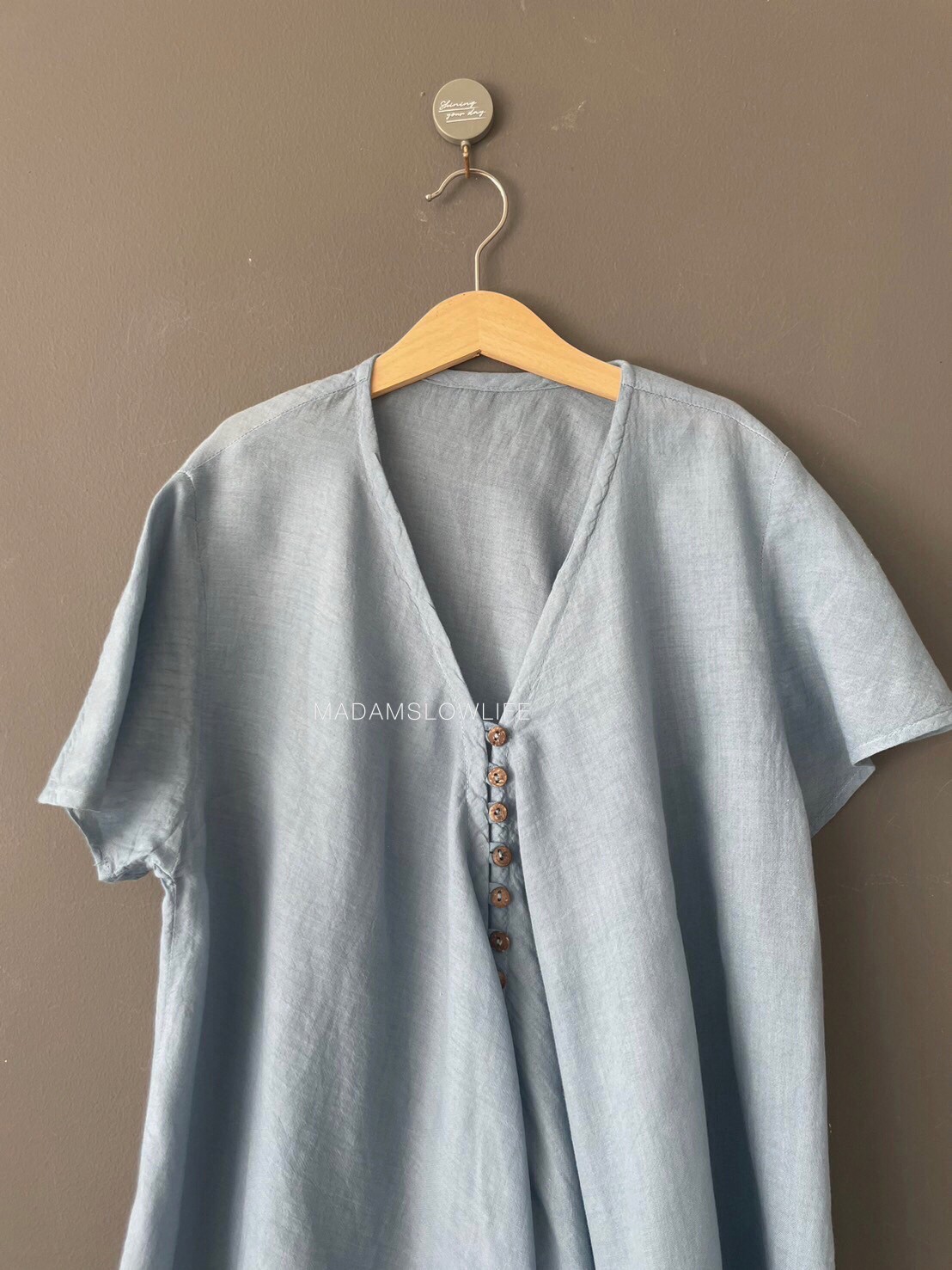 เสื้อผู้หญิง Size F สีฟ้าเทา