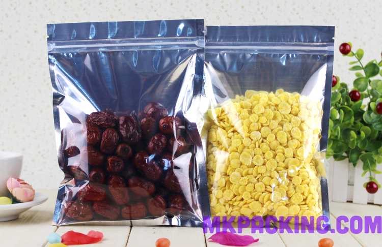 ถุงเมทัลไลท์ หน้าใส หลังฟอยล์ ซิปล็อค ตั้งไม่ได้ ขนาด 18*26 ซม.