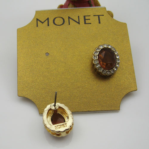 ต่างหู Monet