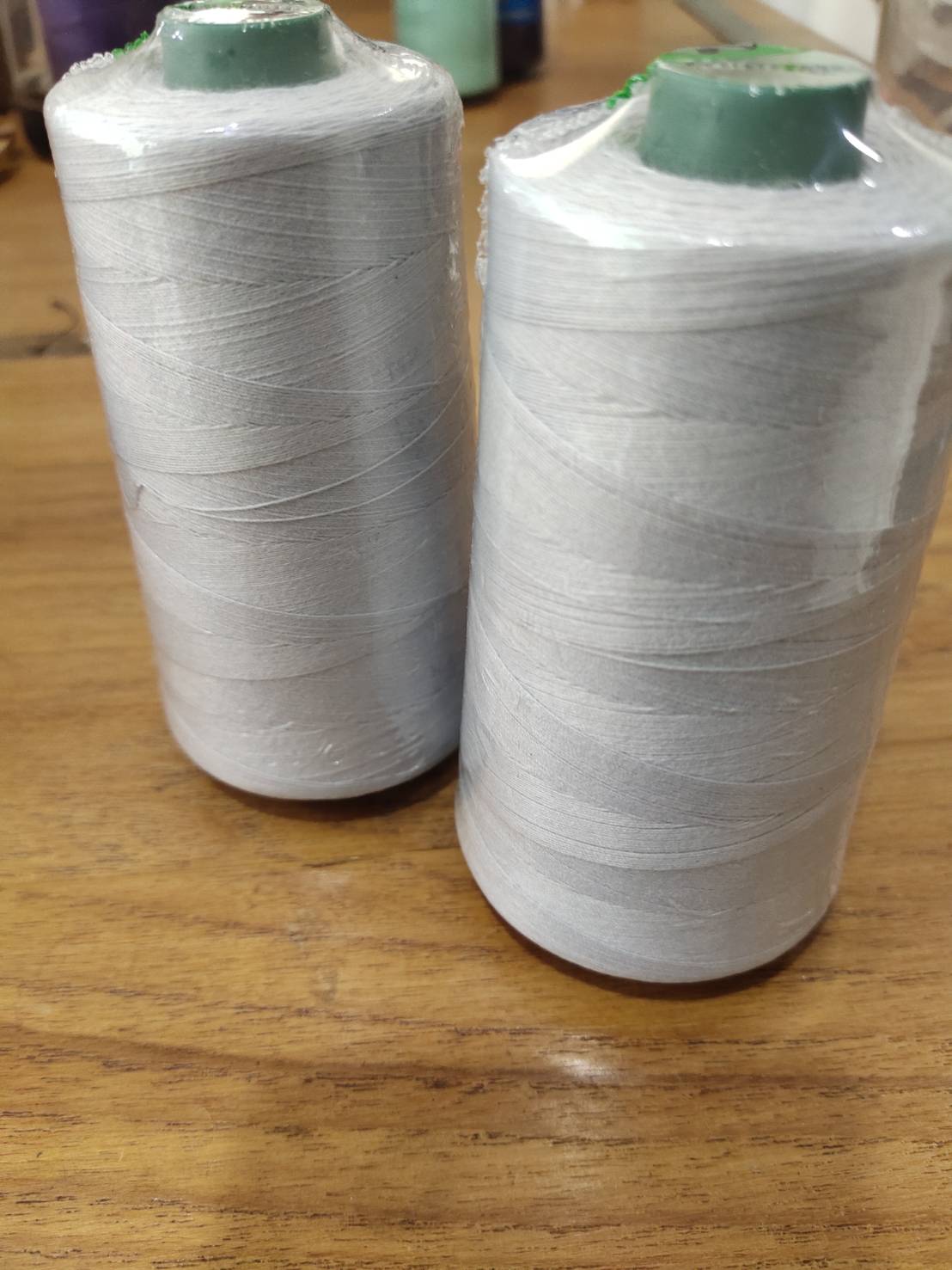ด้ายเส้นใหญ่30/3 ด้ายเย็บหนัง ,เย็บกระเป๋า สปัน