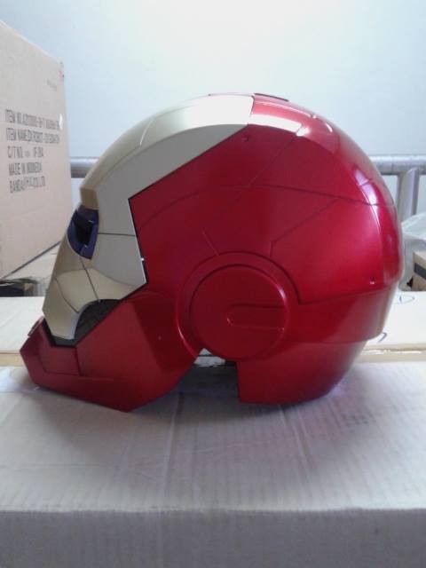 หมวก IRONMAN มีไฟ มีหน้าทอง กับบอร์น
