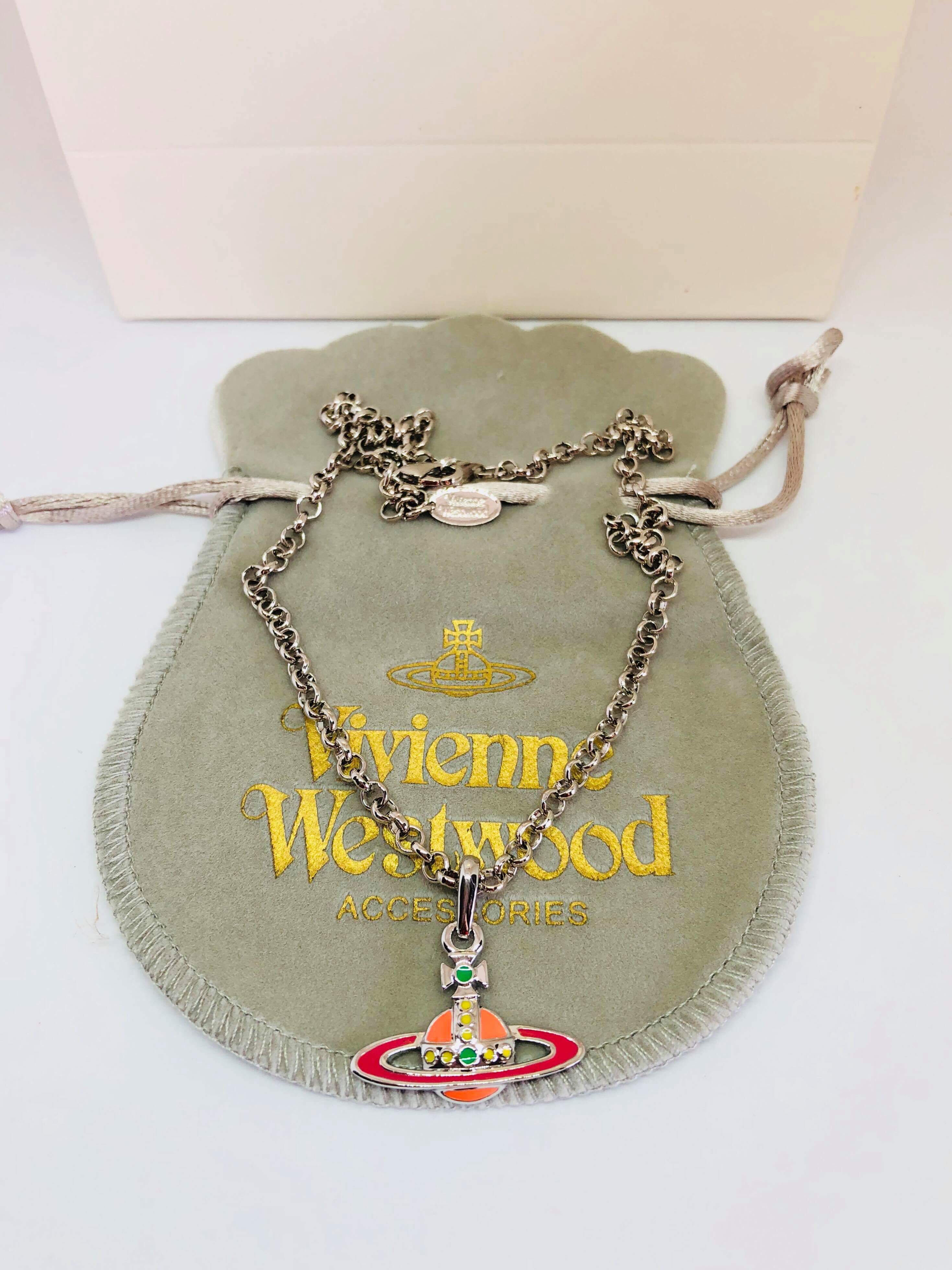 vivienne westwood Neil Bas Relief Pendant necklace