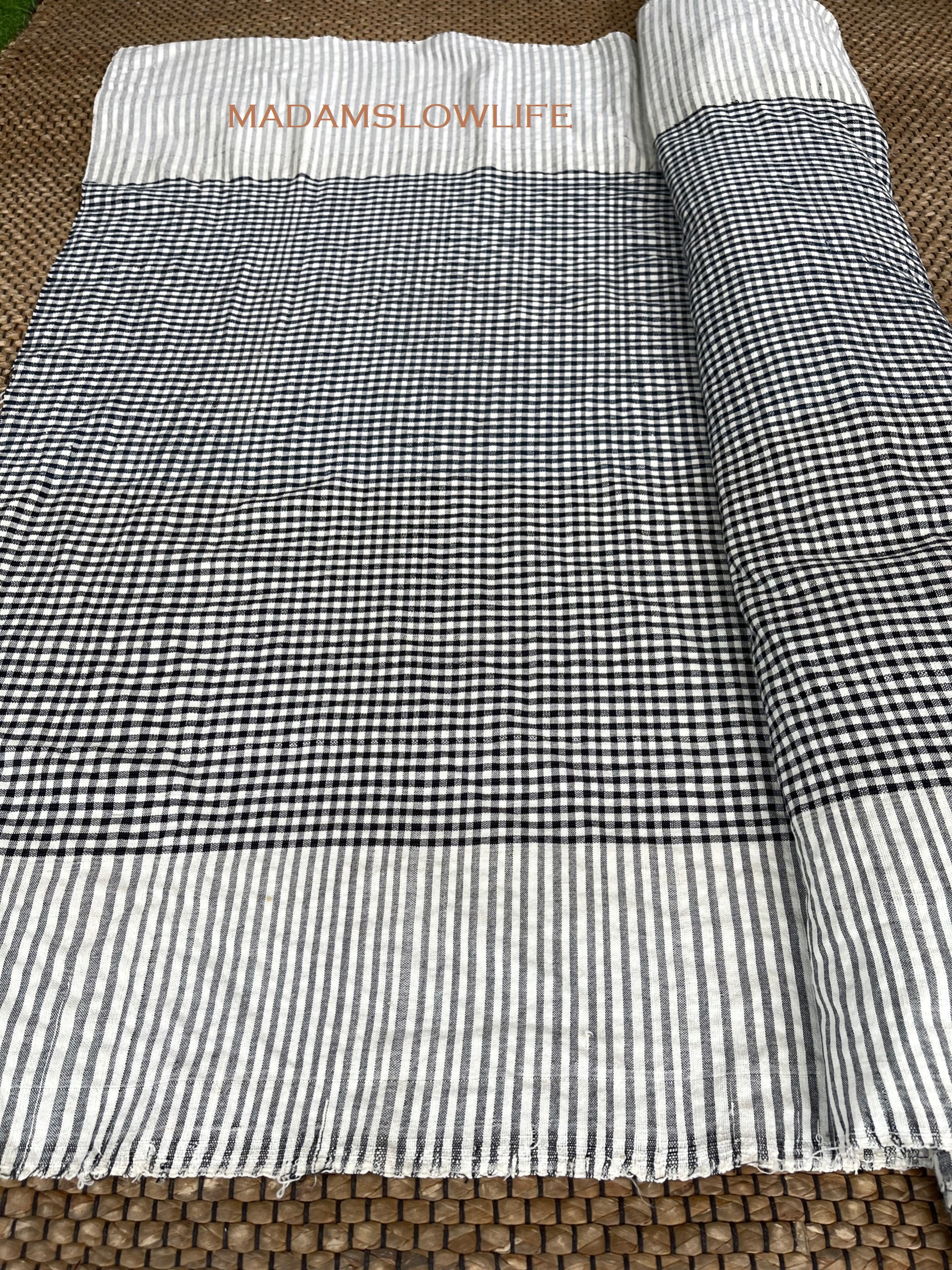 ผ้าฝ้ายทอมือ Cotton Fabric Hand Weaved ขนาด 119cm*100cm Hand made