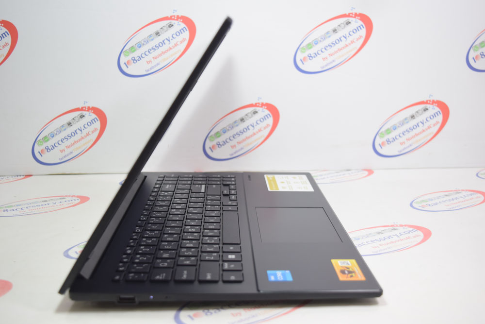 ขาย Asus Vivobook Go 15 จอใหญ่ 15” 60Hz รุ่นใหม่ i3 RAM8 สภาพ 99.99% ประกันถึง ก.ค.69