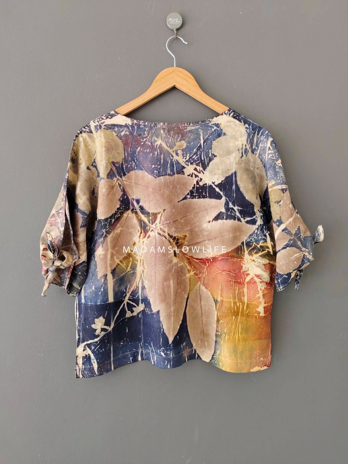 เสื้อผ้าลินินแท้ ลวดลายพิมพ์ลายแบบ eco-print อก 42 นิ้ว ยาว 22 นิ้ว