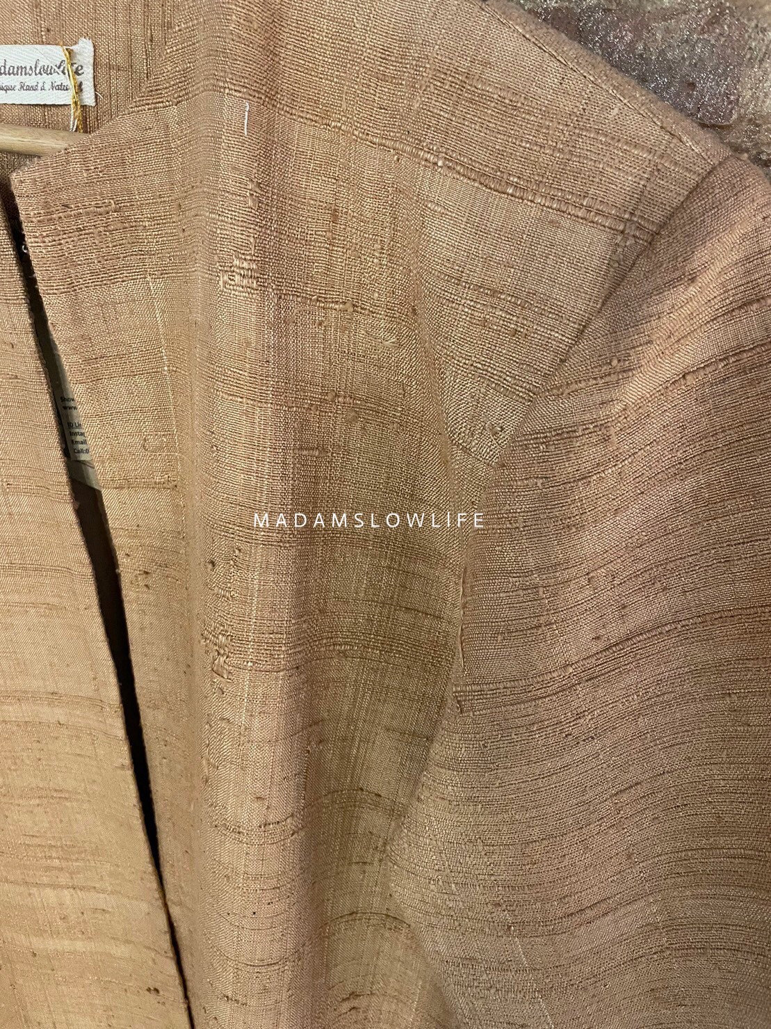 ชุดเสื้อคลุมยาวผ้าไหม