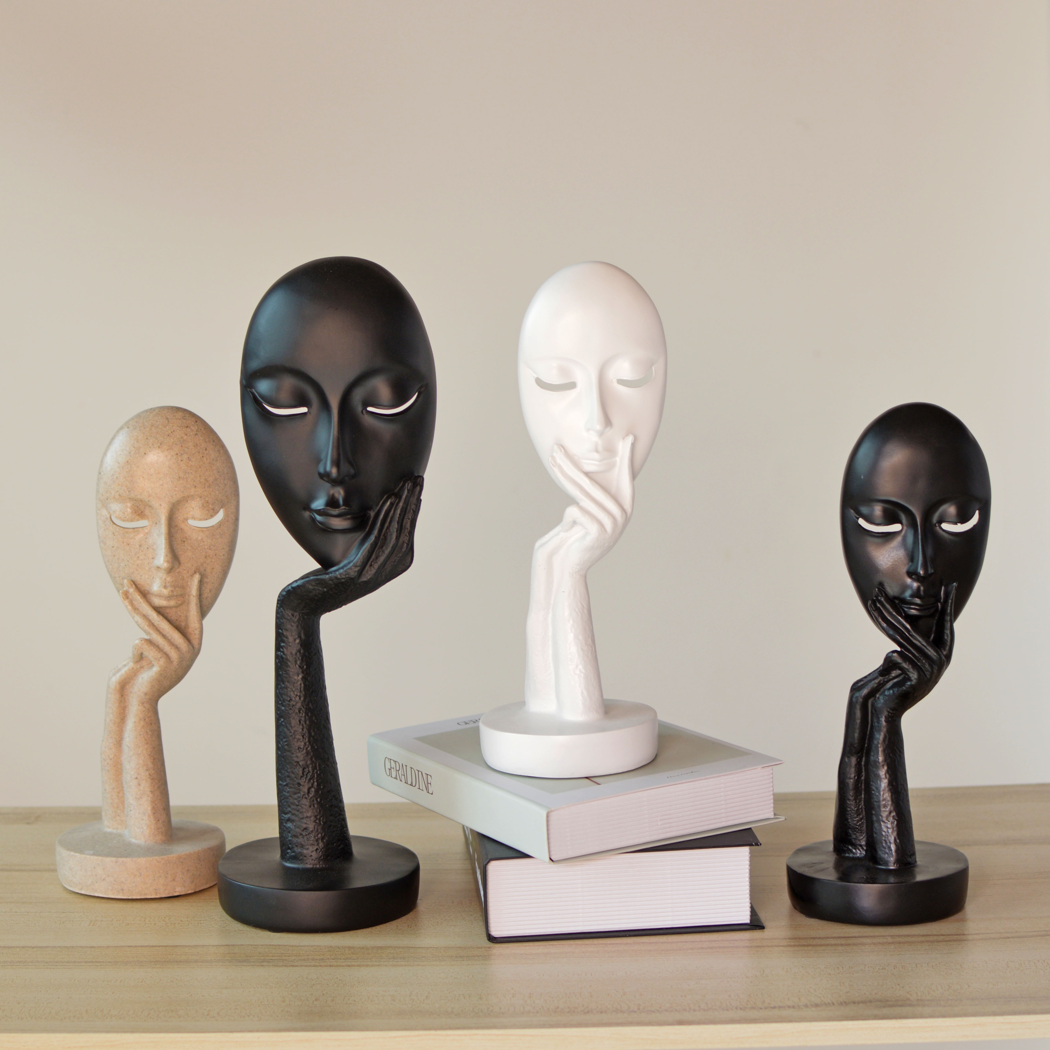 ศิลปะตก ประติมากรรม แสดงโชว์ รูปหน้าคน Resin Lady Mask Abstract Face Statue Sculpture Art