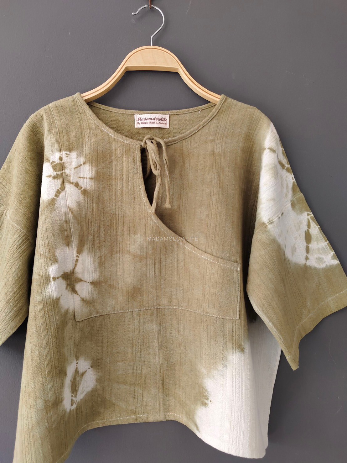 เสื้อผูกโบว์ด้านหน้าสไตล์ญี่ปุ่น Size:F มีสีคราม เขียว น้ำตาล