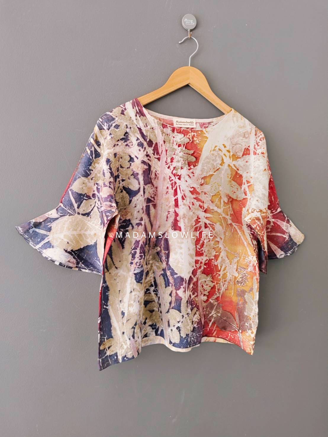 เสื้อผ้าลินินแท้ ลวดลายพิมพ์ลายแบบ eco-print อก 42 นิ้ว แขนยาว 12 นิ้ว ยาว 24 นิ้ว