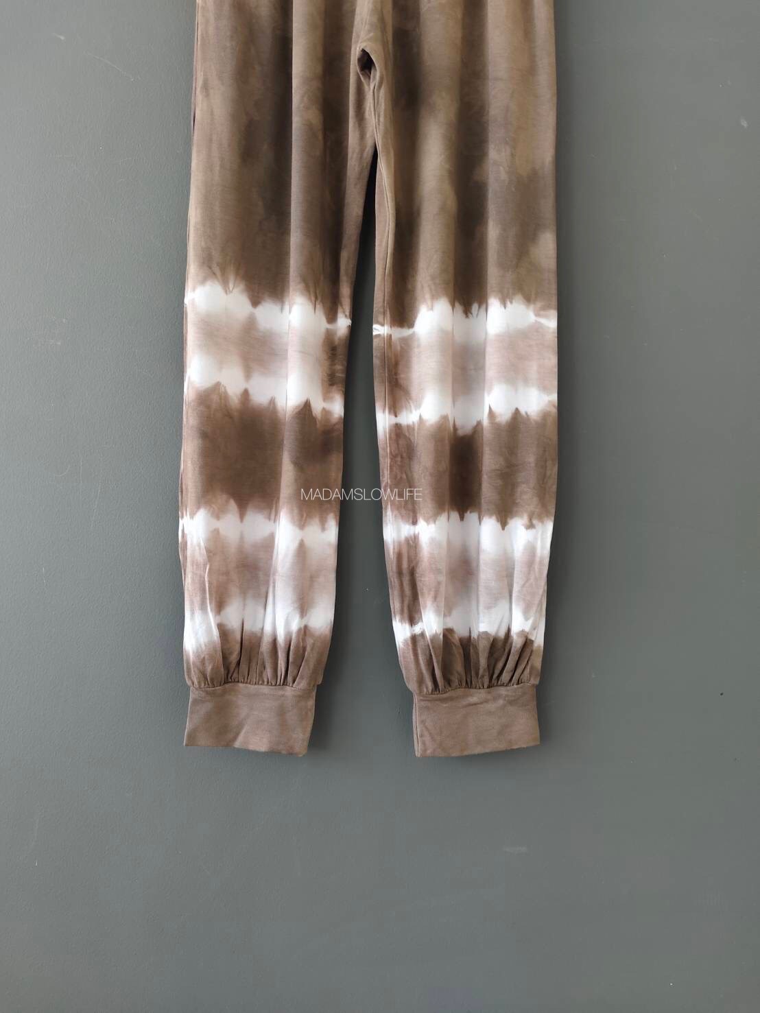 กางเกงขายาวจั้มขา มัดย้อมสีน้ำตาลปลอดสารพิษ Size: F