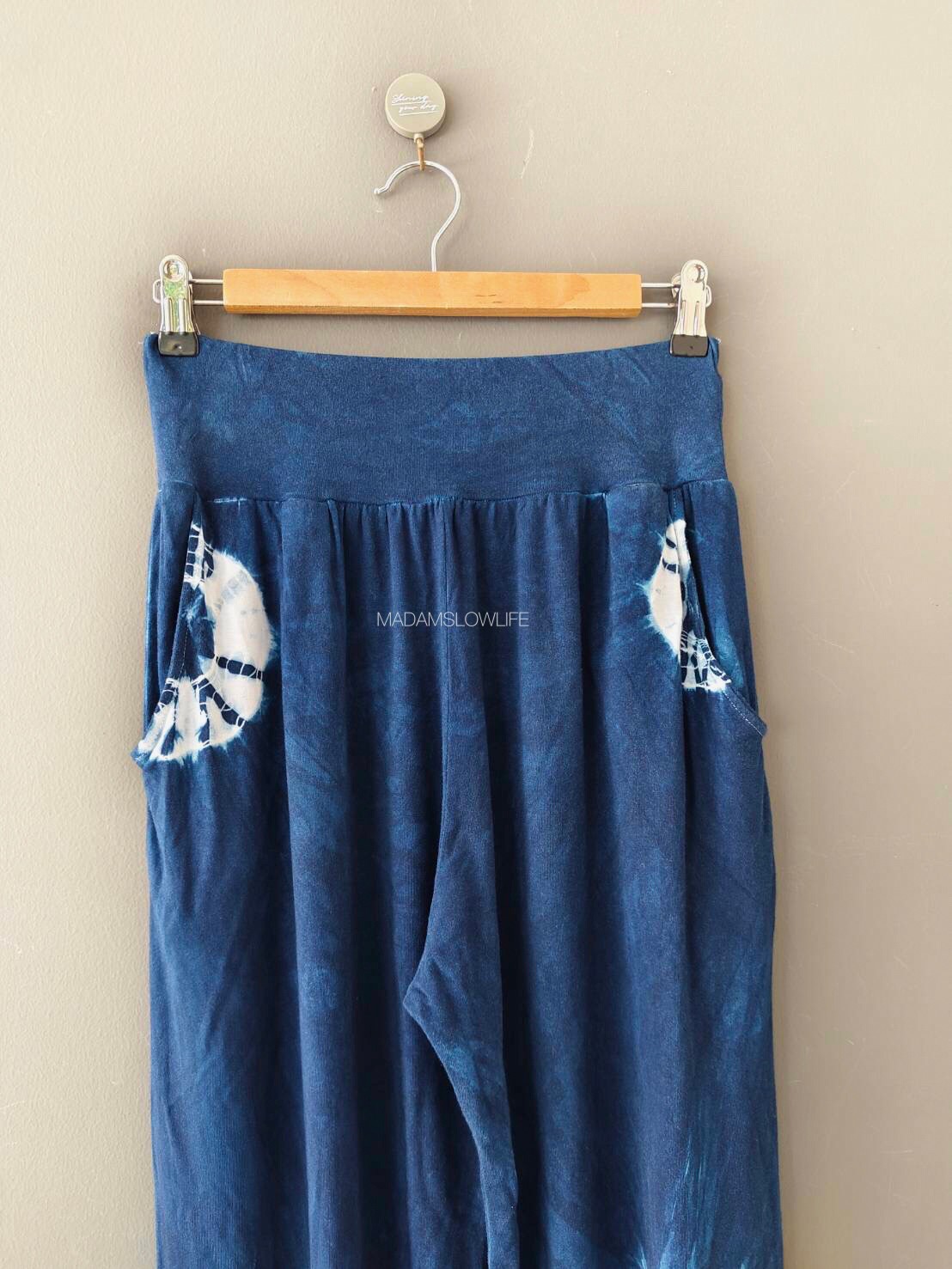 กางเกงขายาวจั้มขา มัดย้อมสีครามธรรมชาติ Size: F