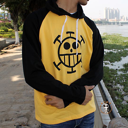 เสื้อกันหนาว ลาย one piece