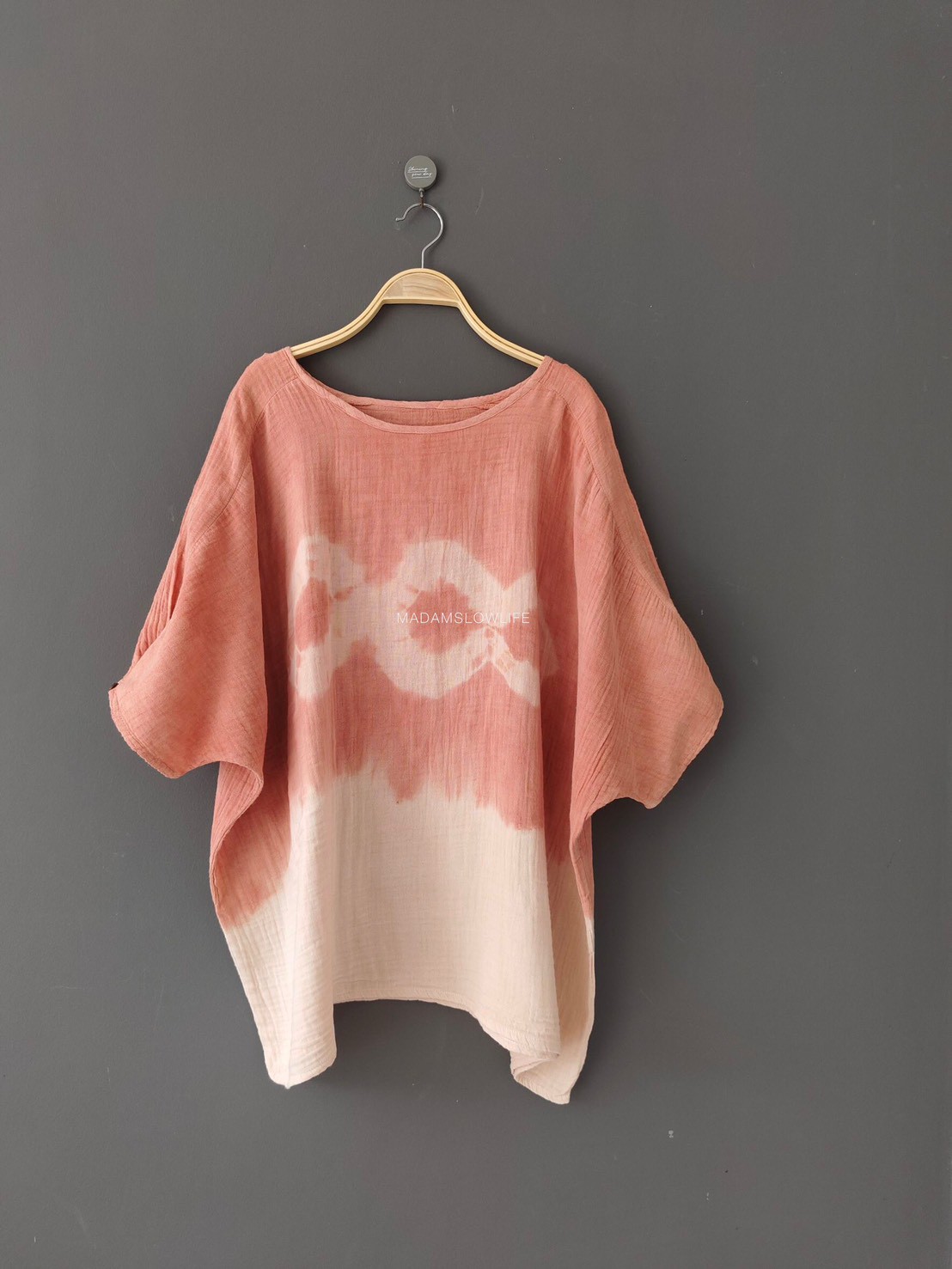 เสื้อผู้หญิงคอปาดแขน5ส่วน มัดย้อมสีส้ม Size:F