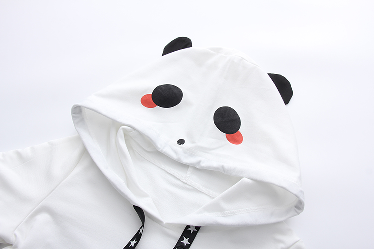 เสื้อยืดมีฮู้ด ลาย PANDA