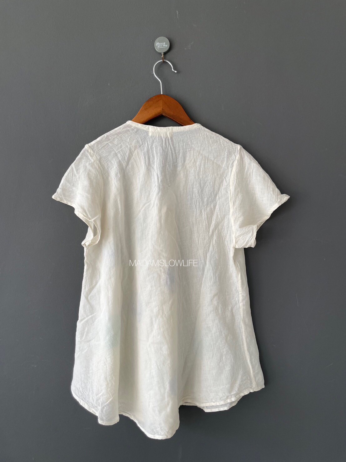 เสื้อคอตตอน Size F อก 38-42 นิ้ว ยาว 27 นิ้ว ผ้าคอตตอนเนื้อนิ่ม พิมพ์ลายใบไม้ด้วยสีปลอดสารพิษ