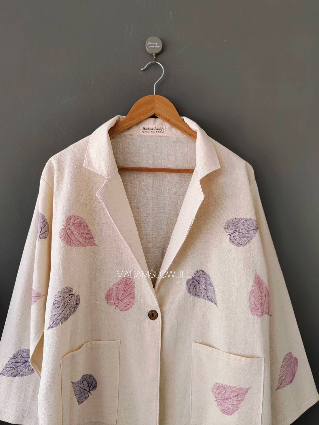 เสื้อสูททรง Blazer Size F อก 36-44 นิ้ว ปลายแขน 20 นิ้ว ยาว 26 นิ้ว