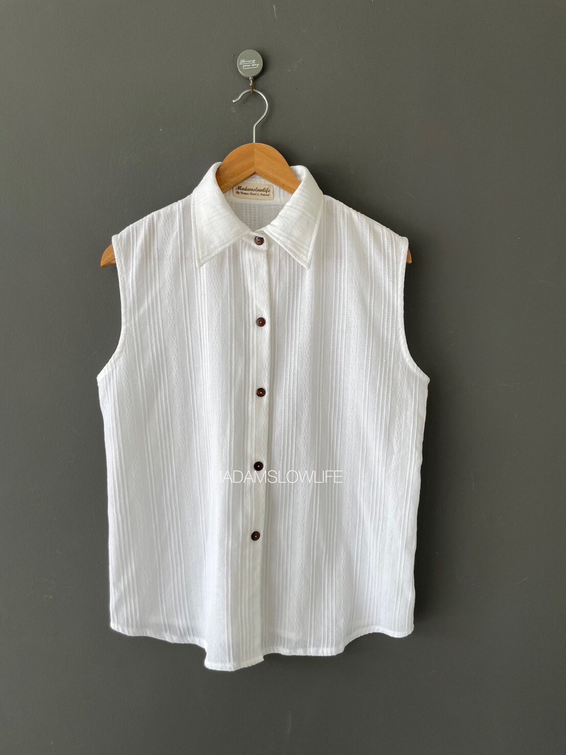 เสื้อแขนกุดผู้หญิง Size:M L XL