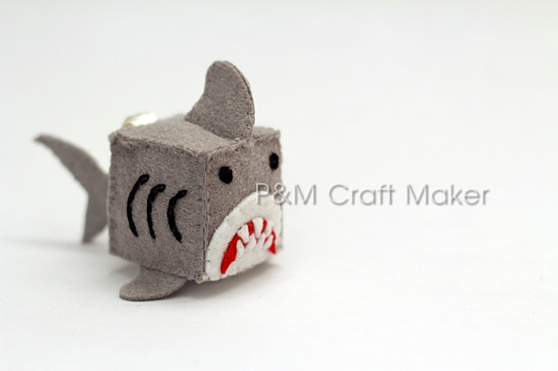 ตุ๊กตากล่องปลาฉลาม