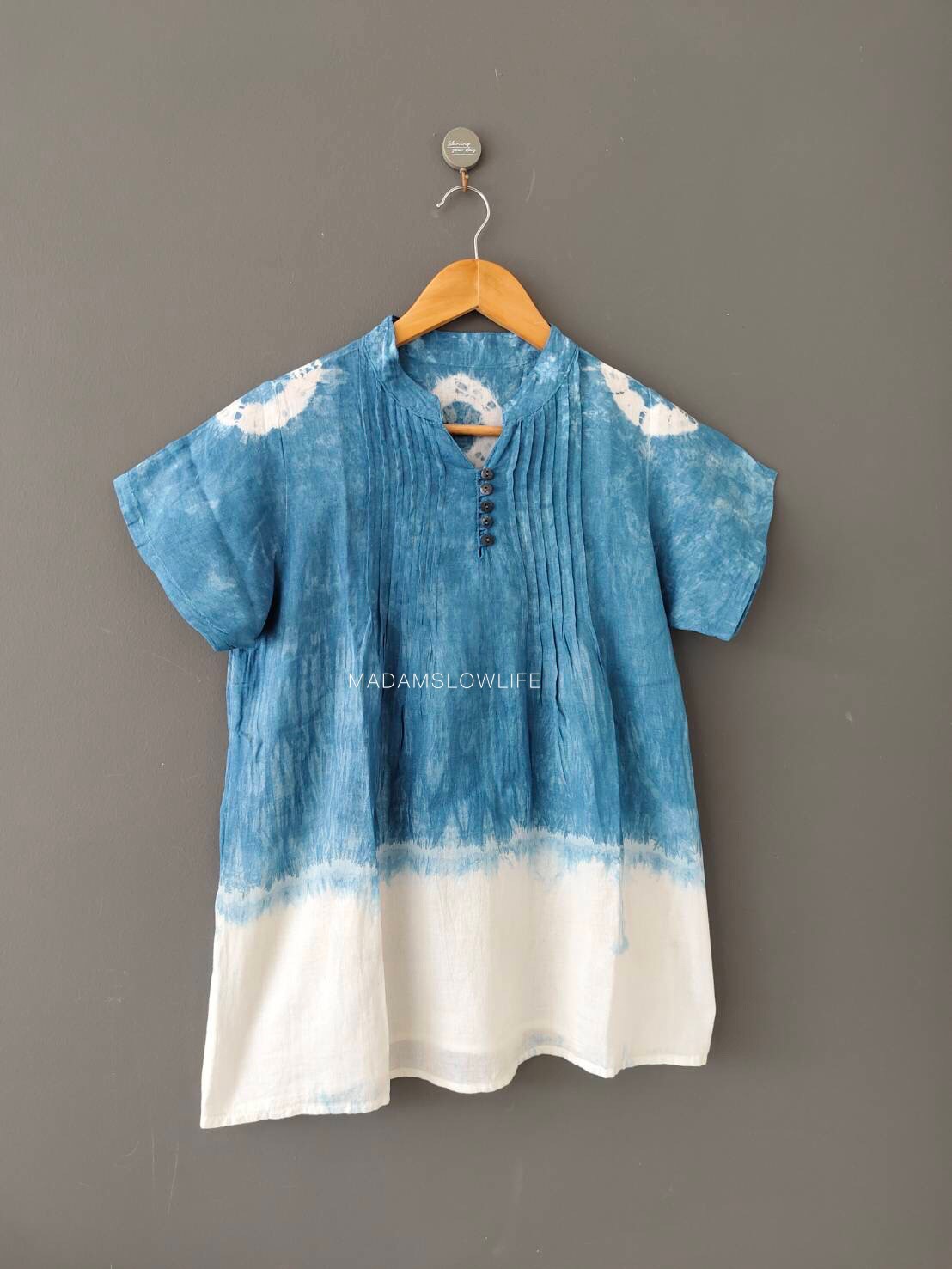 เสื้อผู้หญิงคอจีน สีคราม Size:F