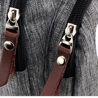 กระเป๋าสะพาย ลาย attack on titan